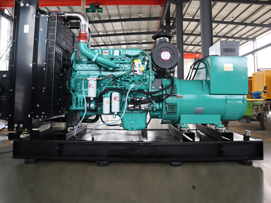 220KW东风康明斯米兰milan（中国）